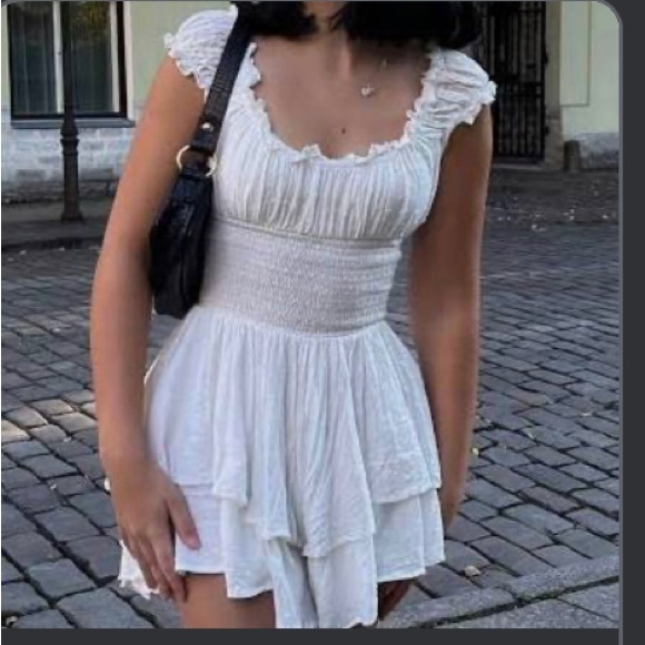 Princess Polly romper - Picture 5 of 5